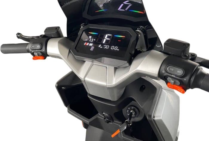 IDemo THUNDER PRO 8
